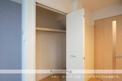 ルミエール・ＫーⅥ[1R/32.23m2]の収納