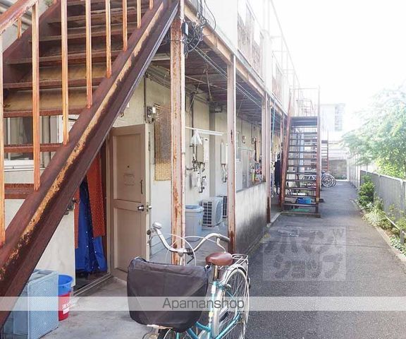 新栄荘の外観写真