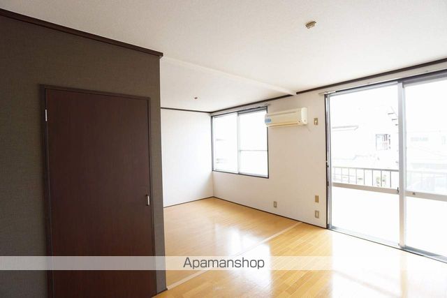 上東コーポ 東の内装写真