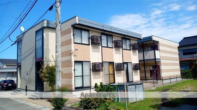 レオパレス東新庄の外観写真