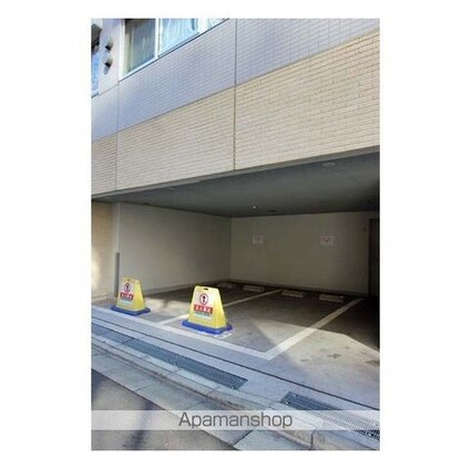 コンフォリア東池袋ＥＡＳＴ[1R/29.24m2]の駐車場