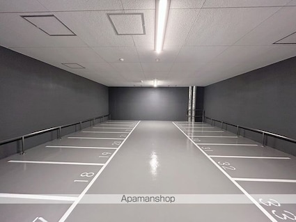 広島県広島市中区国泰寺町１丁目[2LDK/54.64m2]の共用部1