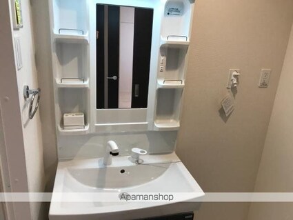 岐阜県岐阜市東鶉１丁目[1LDK/40m2]の洗面所