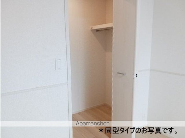 PEANUTSの内装写真