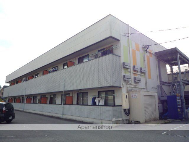 ファミールエナの外観写真