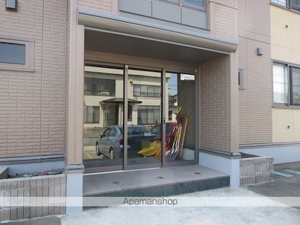 リレーション　Ｂ[2LDK/53.44m2]のエントランス