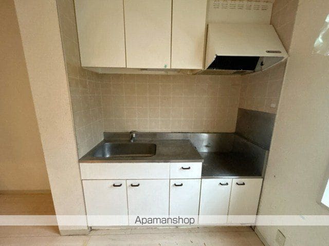 リバティIIIの内装写真