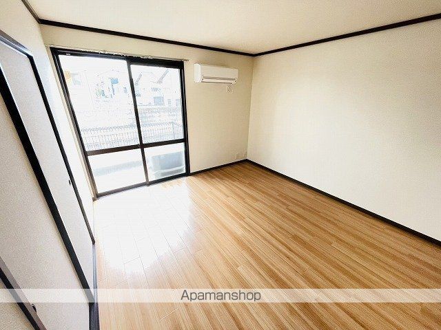 フレグランス片山の内装写真