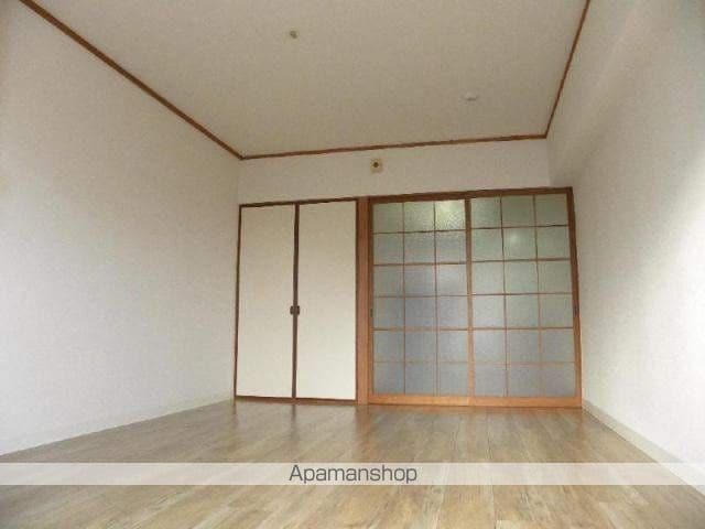 VIVRE鶴島の内装写真