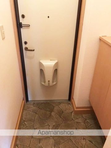 ロイヤルヴィレッジ B棟の内装写真