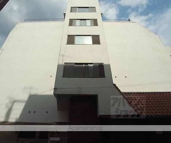 新橋ハイツの外観写真