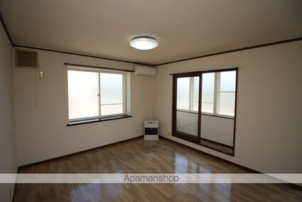 メゾンド・カナディアンＫ　Ｆ棟[2LDK/67.9m2]のリビング・居間