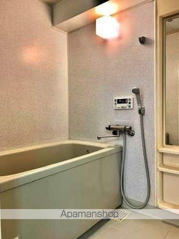 コンフォール博多駅南の内装写真