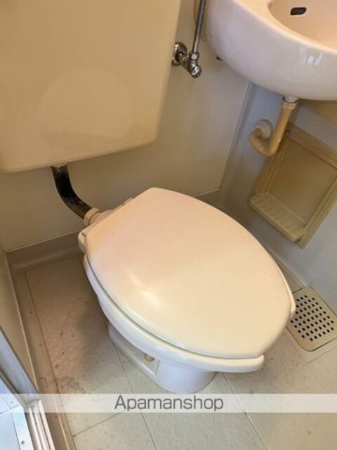 和歌山県和歌山市橋丁[1K/17.1m2]のトイレ