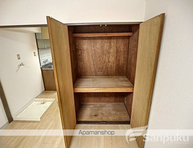 オクトワール松山土居田西館の内装写真