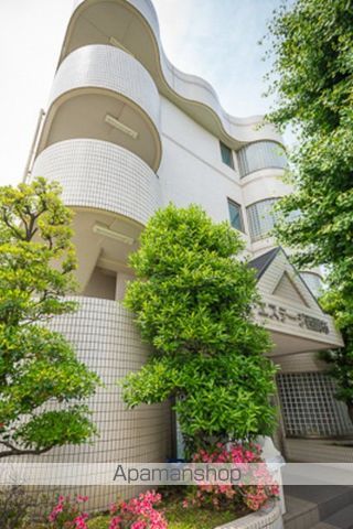 エステージ西調布の玄関写真