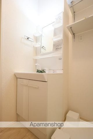 Cardanoの内装写真