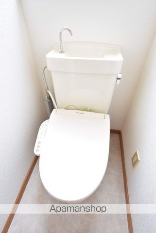 ホワイトファミール高和の内装写真