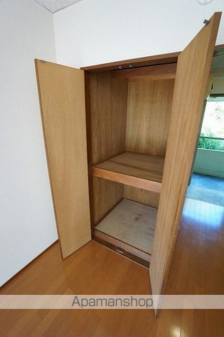 モッキンバードの内装写真