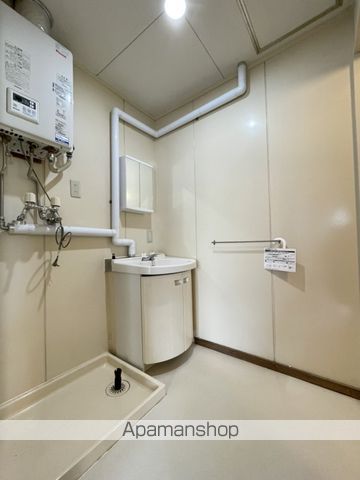 ハイツジュエリーの内装写真