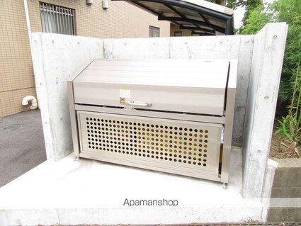 東京都日野市万願寺３丁目[1LDK/41m2]の共用部10