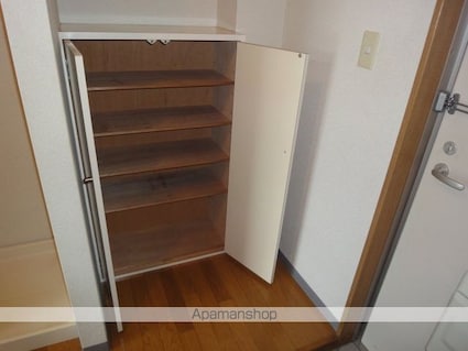 ノワール愛宕山[1DK/31.54m2]の収納