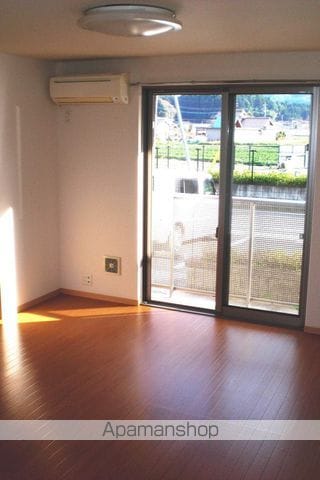 サークルハイツの内装写真