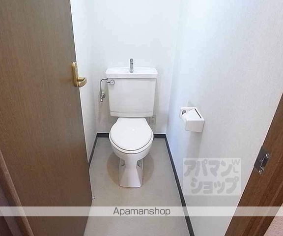 ドマーレ府庁前の内装写真