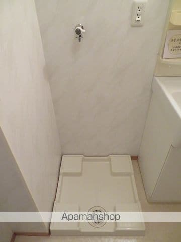 リビングタウンみつわ台の内装写真