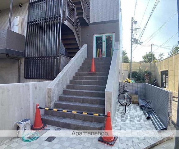 J’FORT祇園四条の玄関写真