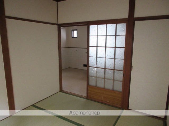 片町線 長尾駅 徒歩15分 2階建 築48年の内装写真