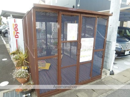 ＴＷＩＮＯＡＫＳ[2LDK/59.62m2]の共用部2
