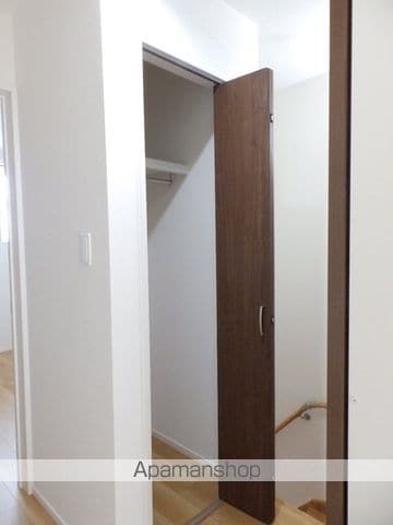 パインツリー B棟の内装写真
