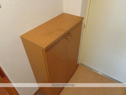 ＨＦ丸の内レジデンス[1K/27.3m2]の玄関