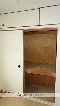 ヴィラナリー川津　２棟[2K/39.17m2]の収納