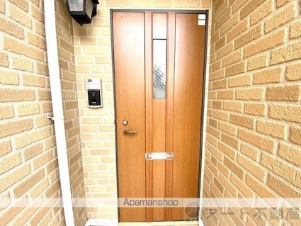 ヴィラ有ノ木[2DK/44.67m2]のエントランス3