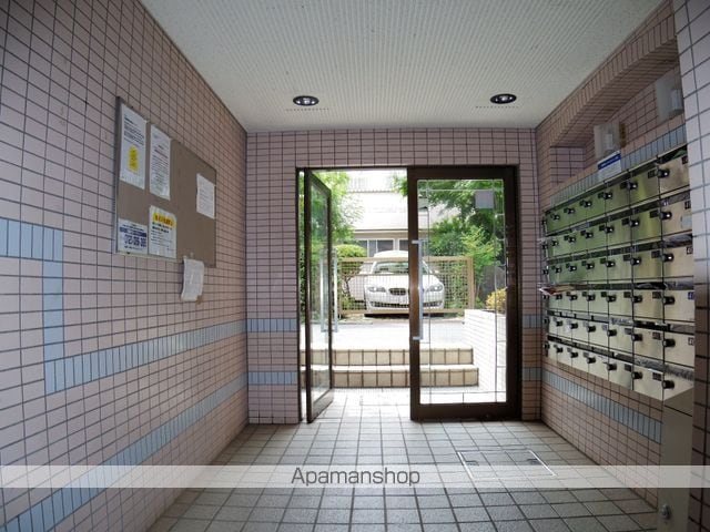 メゾン・ド・マニエール[1R/15.2m2]のロビー