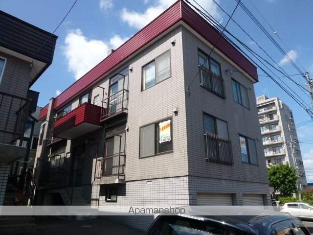 サンハイツの外観写真