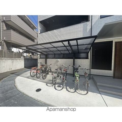 ピレーネ中野本町の内装写真