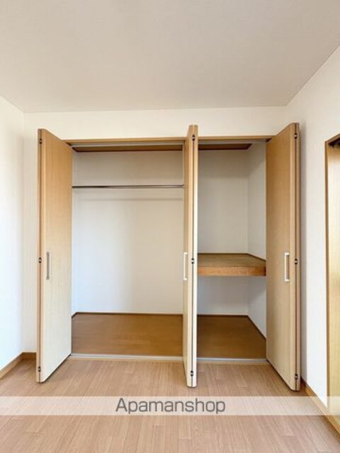 和歌山県和歌山市湊２丁目[1LDK/39.8m2]の収納