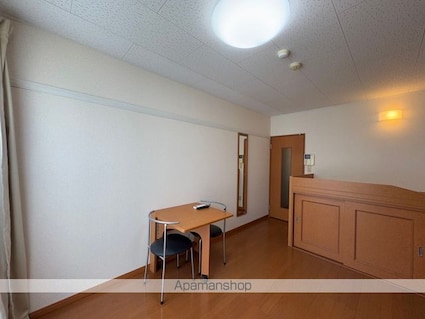 レオパレスラ　レザン[1K/23.18m2]のトイレ