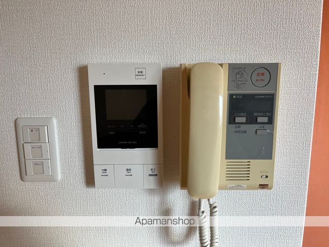 SERENITE−04の内装写真