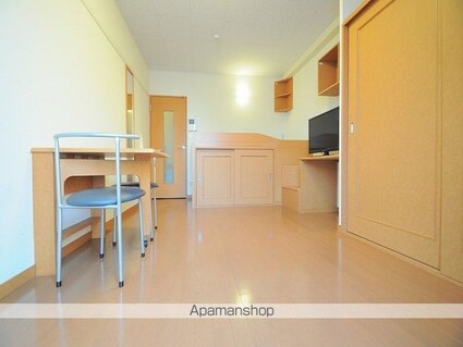 レオパレスラ・フォーレ一宮Ⅲ[1K/22.35m2]のリビング・居間