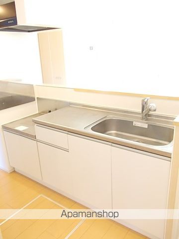 秋田新幹線 秋田駅 バス乗車時間：10分 最寄りバス停で下車 徒歩5分 2階建 築11年の内装写真