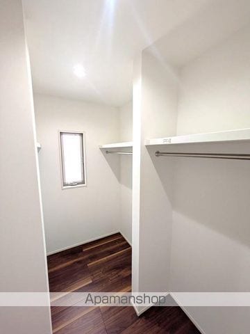 東日野町戸建の内装写真