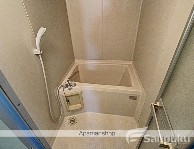 西沢ビルの内装写真