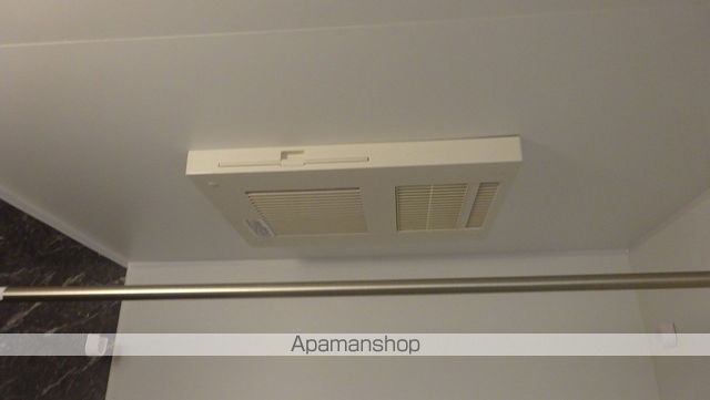 FIRSTの内装写真