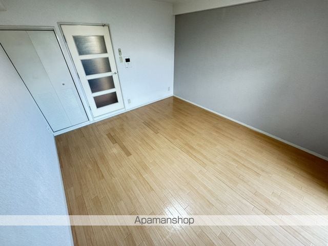 日宝ライフ下新庄の内装写真