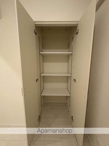 スプランディッド上本町WESTの内装写真