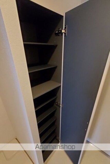 リブリ・三軒茶屋[1K/26.08m2]のトイレ